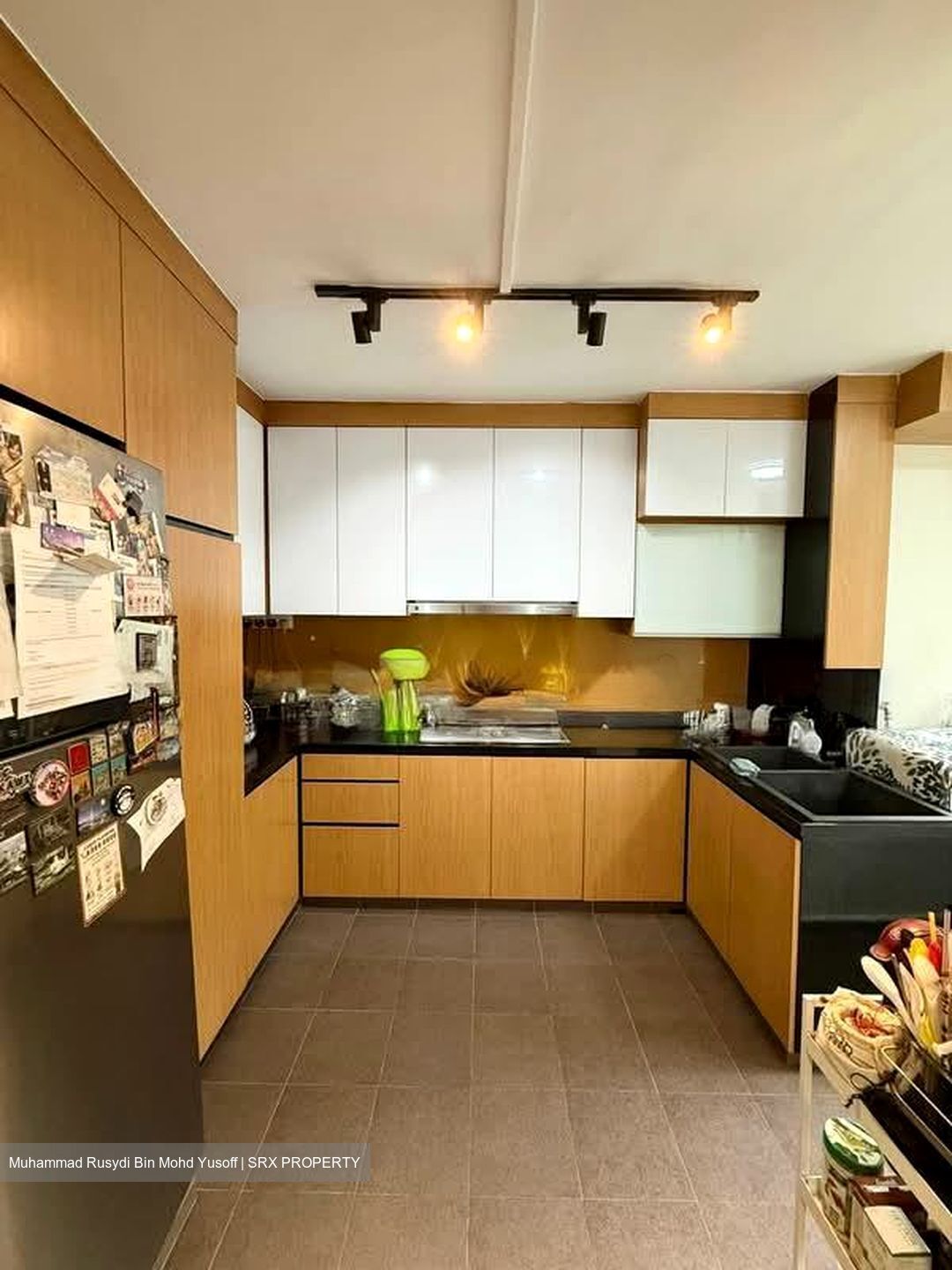 Blk 558 Jurong West Street 42 (Jurong West), HDB Executive #557143181